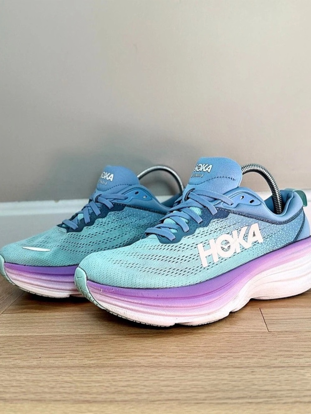 Hoka One One Bondi 8 Wide Womens 8.5D Running Shoes Airy Blue 1127954 ABSO